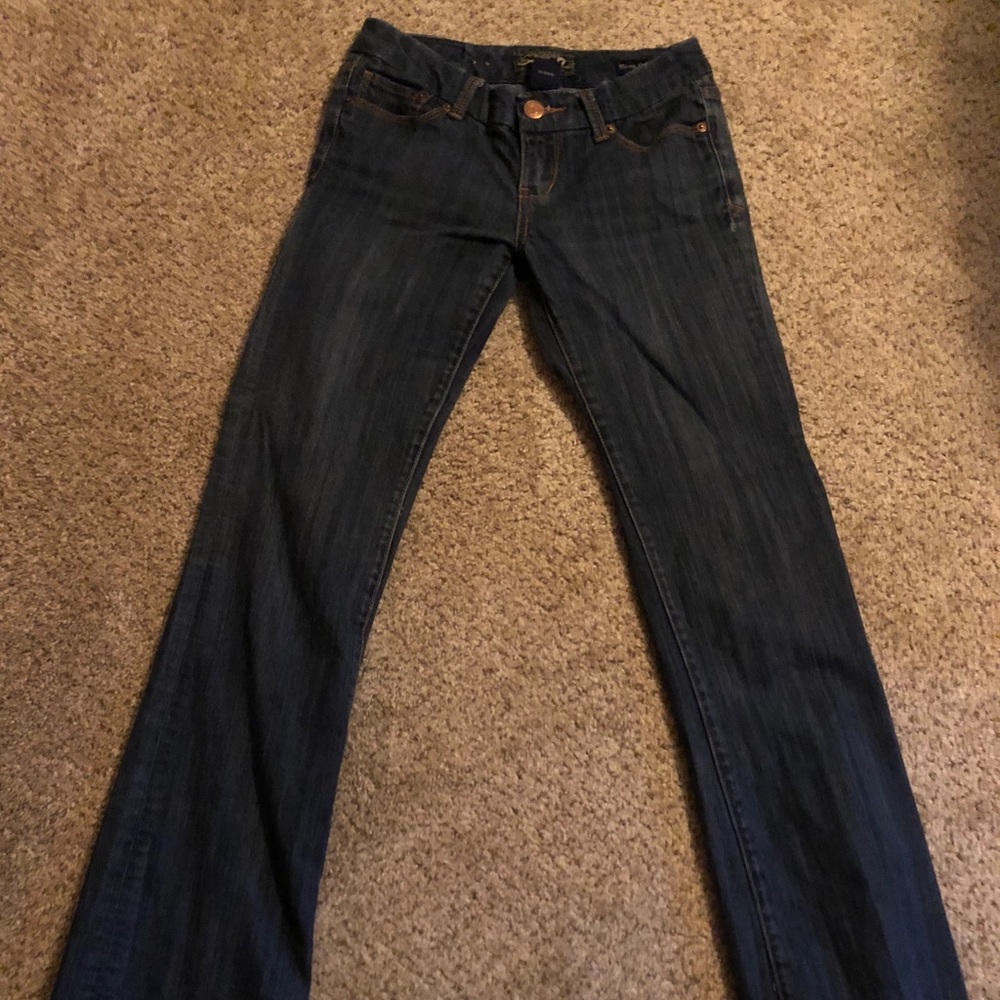 Seven7 Jeans. Size 26